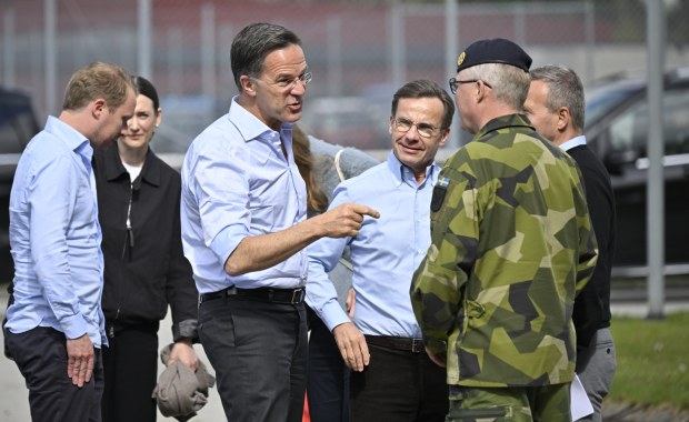 Szef NATO o decyzji Trumpa ws. Polski. "Bądźmy szczerzy"