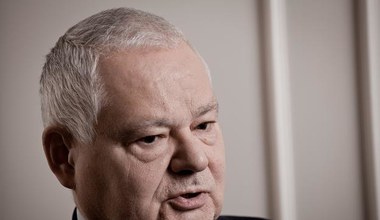 Szef NBP w prokuraturze w związku z aferą wokół b. szefa KNF Marka Chrzanowskiego