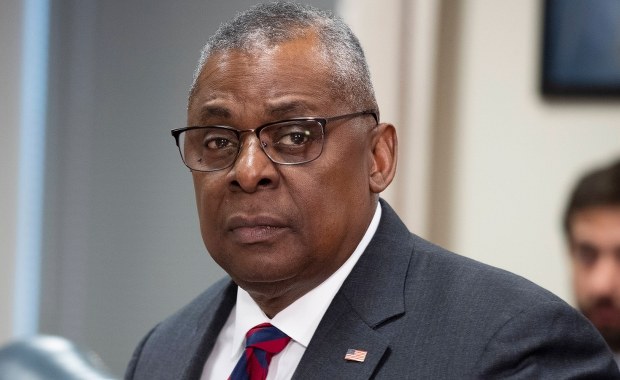 Szef Pentagonu: Wojna Rosji nie jest rezultatem ekspansji NATO, ale jej przyczyną