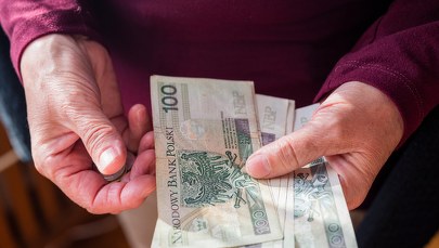 Szef PiS o 14. emeryturze: Chcemy ją zmienić w trwałe świadczenie