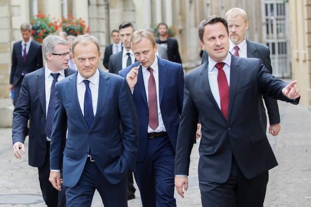 Szef Rady Europejskiej Donald Tusk i premier Luksemburga Xavier Bettel /MATHIEU CUGNOT /PAP/EPA