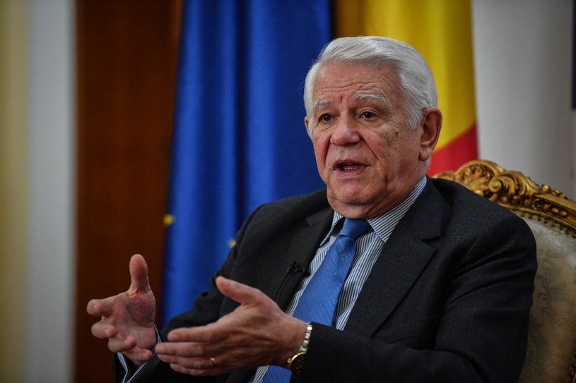Szef rumuńskiej dyplomacji Teodor Melescanu /AFP