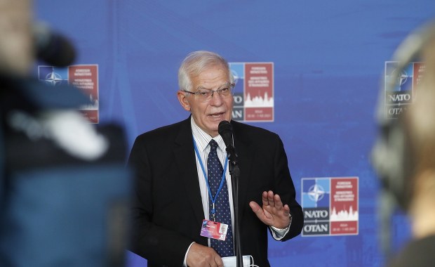 Szef unijnej dyplomacji: Jakakolwiek agresja na Ukrainę będzie Rosję drogo kosztować