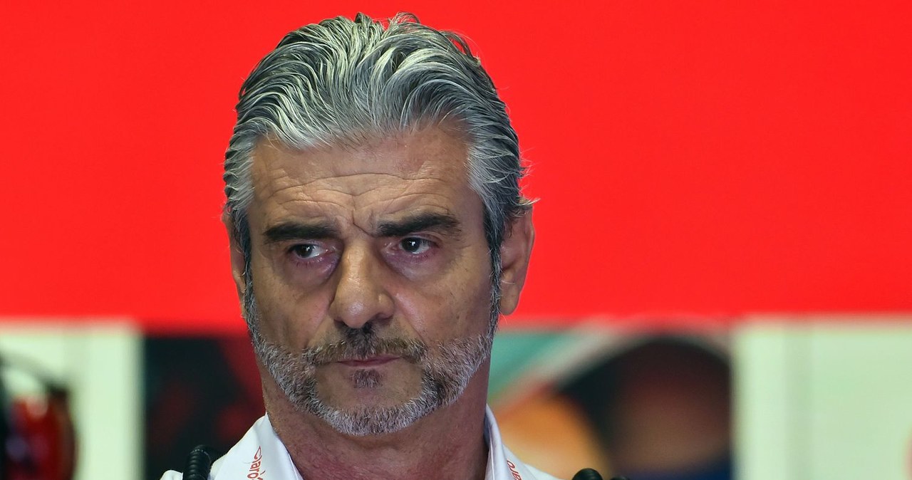 Szef zespołu Ferrari, Maurizio Arrivabene narobił sobie kłopotów /AFP