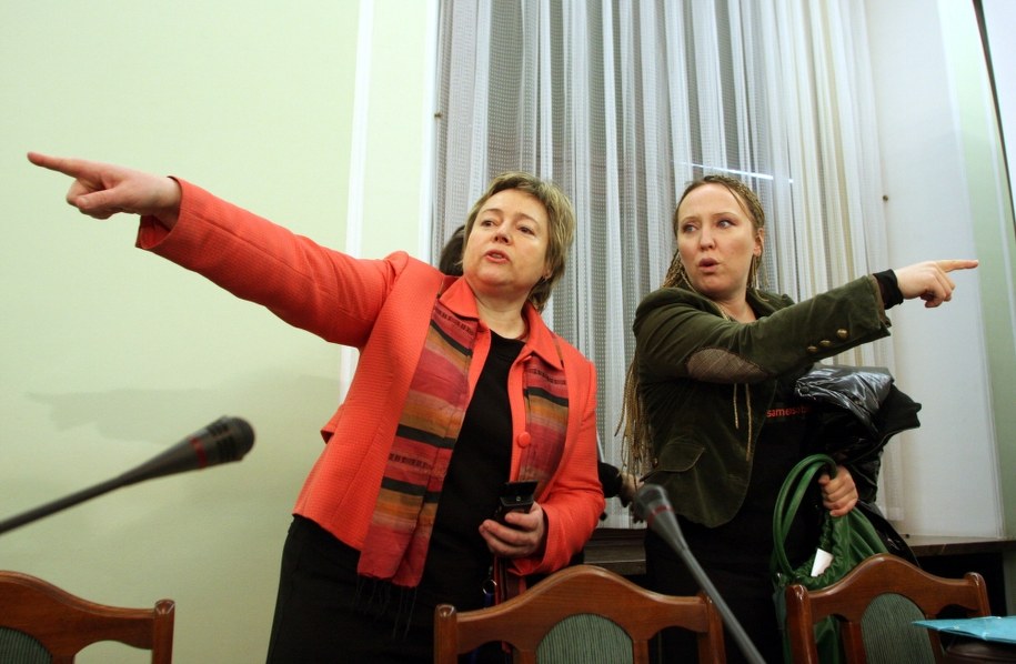 Szefowa Federacji na Rzecz Kobiet Wanda Nowicka i Katarzyna Bratkowska ze Stowarzyszenia Same o Sobie /Tomasz Gzell    /PAP