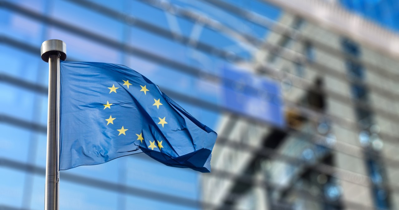 Szefowa Komisji Europejskiej poinformowała o odblokowaniu środków europejskich dla Polski /123RF/PICSEL