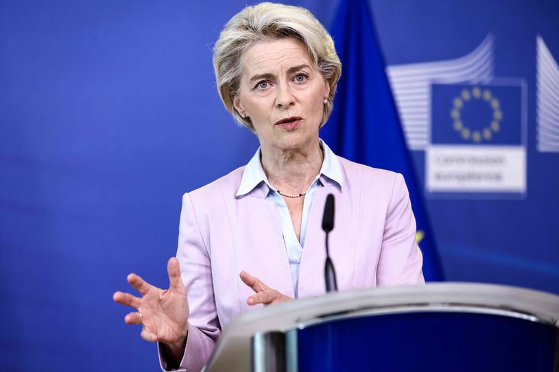 Szefowa Komisji Europejskiej Ursula von der Leyen /KENZO TRIBOUILLARD /AFP