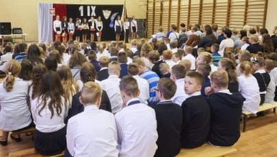 Szefowa MEN o podwyżkach dla nauczycieli: Kwota bazowa znacznie wyższa