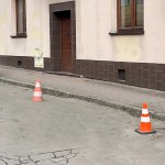 "Szeryf" blokuje miejsca parkingowe. Nie wie, że kara jest wysoka