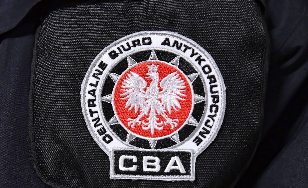 Sześć osób, w tym policjant, zatrzymanych przez CBA