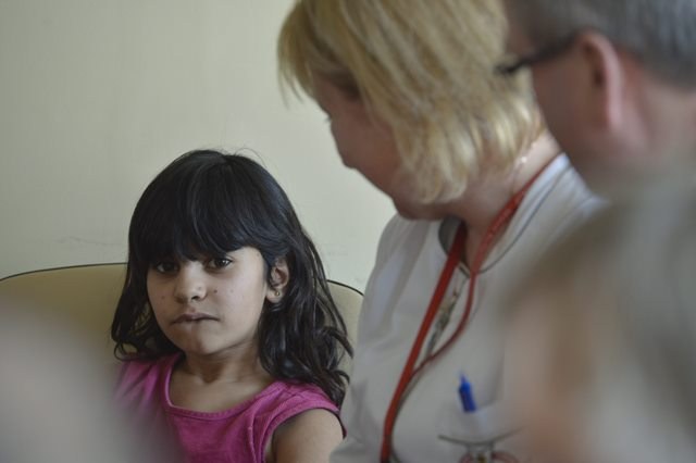 Sześcioletnia Zarka w polskim szpitalu. Zdjęcie archiwalne z marca 2013 r. /Tytus Żmijewski /PAP