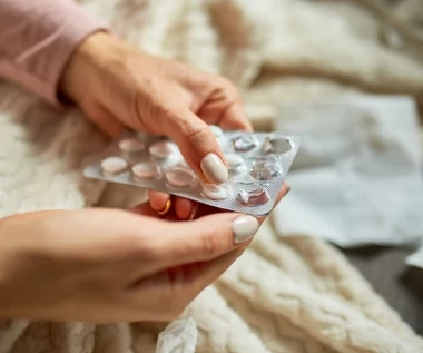 Szkodzi wątrobie, powoduje nadciśnienie. Wiele osób przyjmuje go więcej, niż powinno