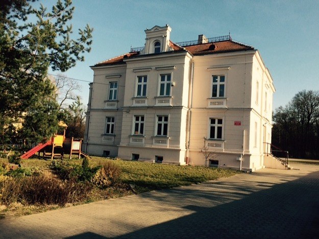 Szkoła podstawowa w Szczodre na Dolnym Śląsku /Bartek Paulus /RMF FM