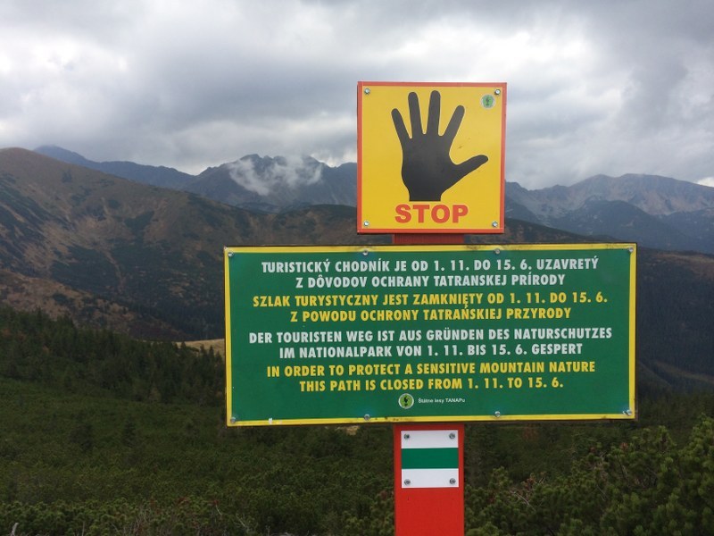 Szlaki po słowackiej stronie Tatr będą zamknięte do połowy czerwca /Maciej Pałahicki /RMF FM