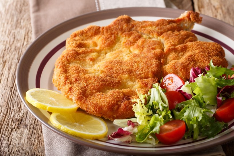 Sznycle z parmezanem /123RF/PICSEL