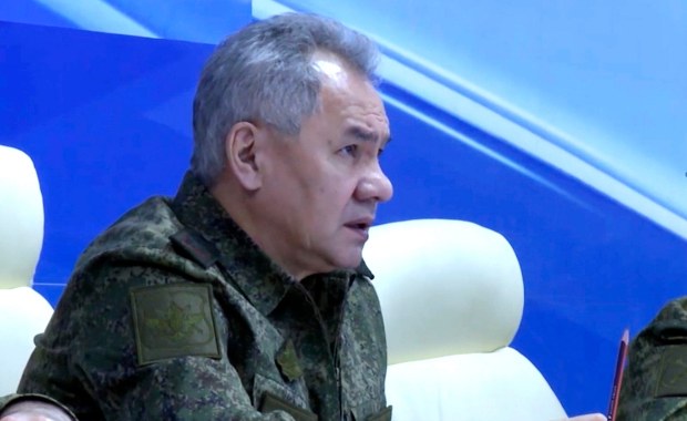 Szojgu nakazał wojsku zintensyfikować działania w Ukrainie