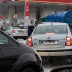 "Szok cenowy" na stacjach paliw w Litwie. Pytają, dlaczego w Polsce jest taniej