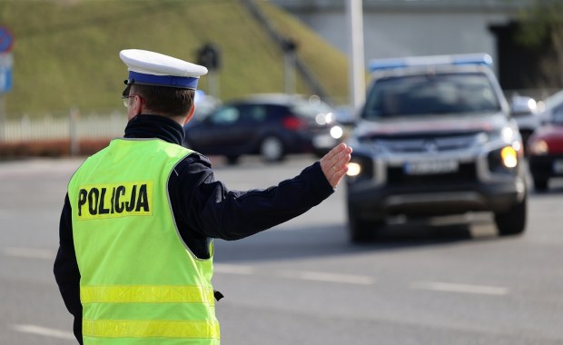 Szokująca nieodpowiedzialność. 14-latek za kierownicą, obok pijany ojciec 