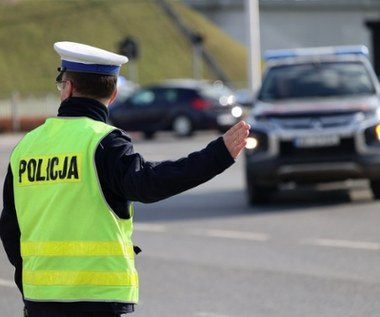 Szokująca nieodpowiedzialność. 14-latek za kierownicą, obok pijany ojciec 