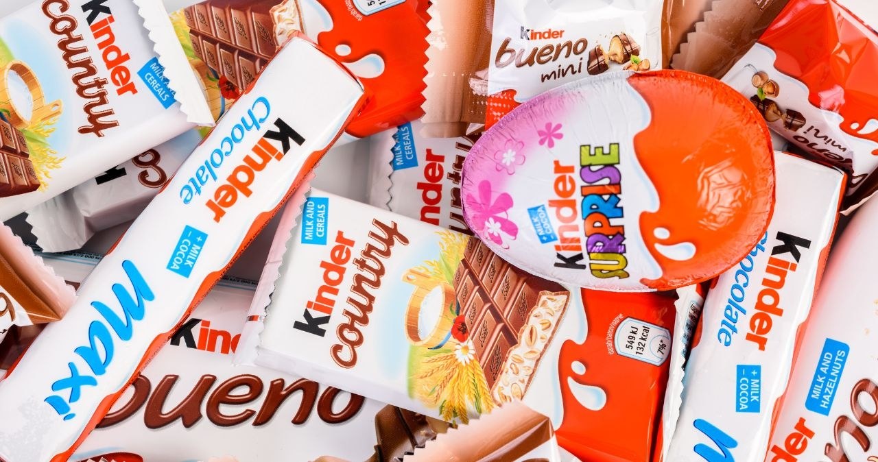 Szokująca promocja! Lidl przecenia wszystkie słodycze Kinder tak mocno, że trudno w to uwierzyć! /adobestock /INTERIA.PL