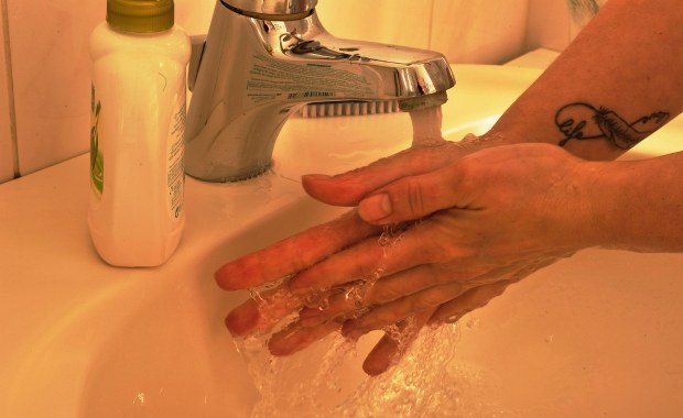 Szokujące rezultaty kontroli czystości w paryskich restauracjach