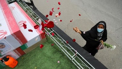 Szokujące ustalenia. Ameryka może być winna śmierci 150 dziewcząt