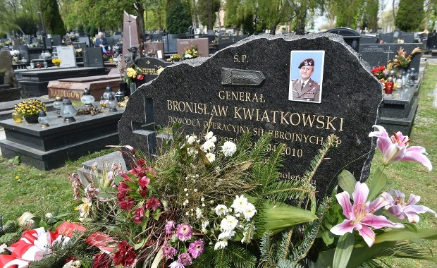 Szokujące wyniki ekshumacji gen. Kwiatkowskiego. Sikorski: Rada Ministrów za to nie odpowiadała