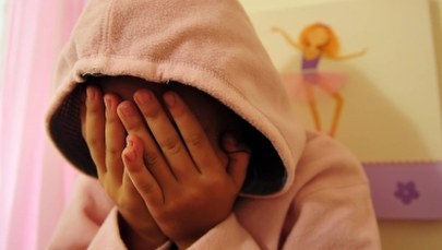 Szokujący napad w Lesznie. 32-latek wszedł do szkoły i napadł na 10-latkę