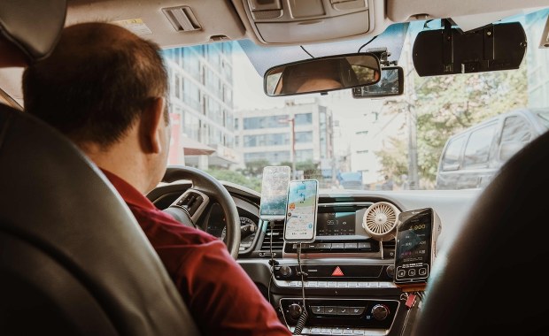 Szokujący rachunek za "taksówkę". Zapłaciła ponad 6 tys. zł za kilometr jazdy
