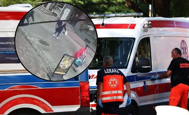 ​Szokujący wypadek w Nowym Targu. Latarnia runęła na kobietę