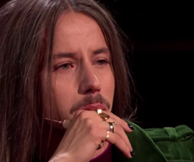 Szpak zalał się łzami! Najbardziej wzruszający występ w historii "The Voice of Poland"?