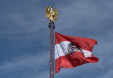 Szpiegował dla Rosji przez 25 lat. Oficer oskarżony