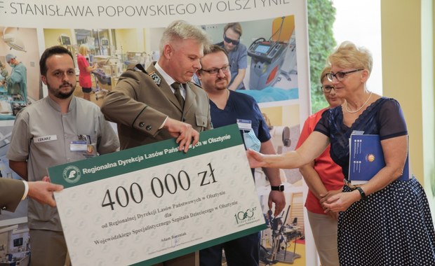 Szpital dziecięcy w Olsztynie otrzymał od leśników 400 tys. zł na zakup sprzętu