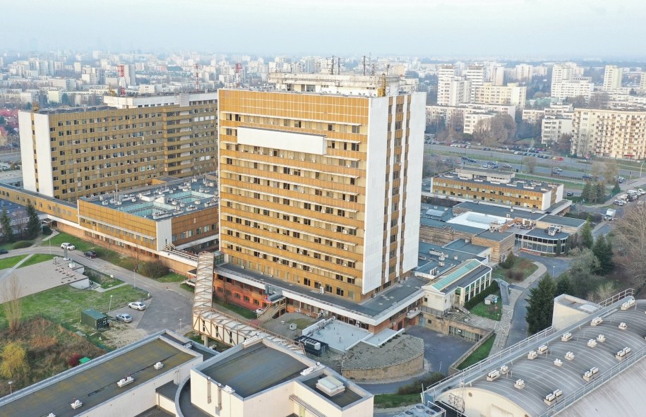 Szpital Południowy / 	Leszek Szymański    /PAP