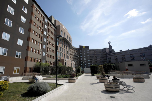 Szpital San Raffaele w Mediolanie /MOURAD BALTI TOUATI /PAP/EPA
