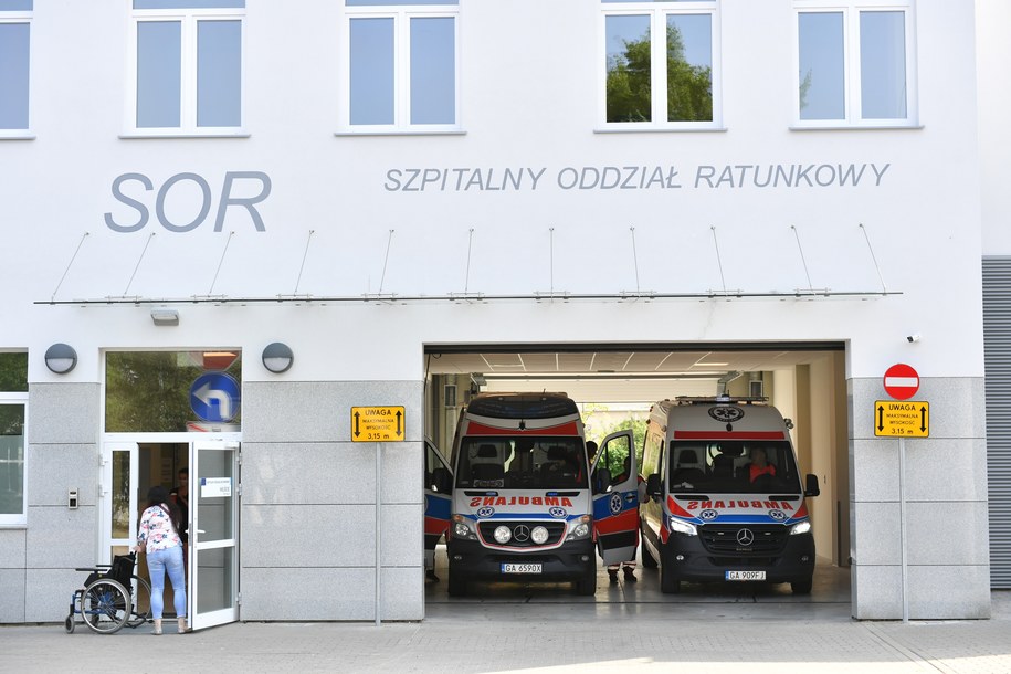 Szpital św. Wincentego a Paulo w Gdyni / 	Adam Warżawa    /PAP