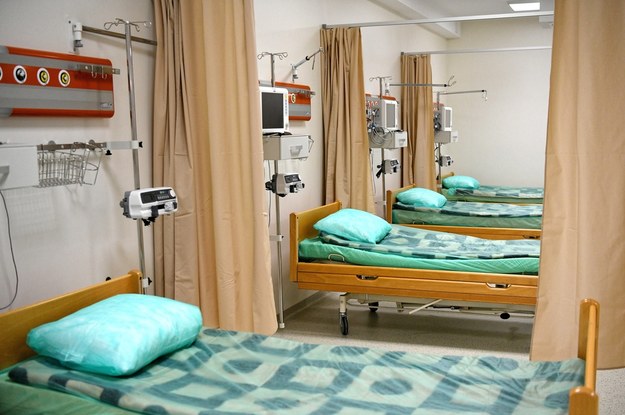 Szpital tymczasowy dla pacjentów z Covid-19 w Rzeszowie /Darek Delmanowicz /PAP