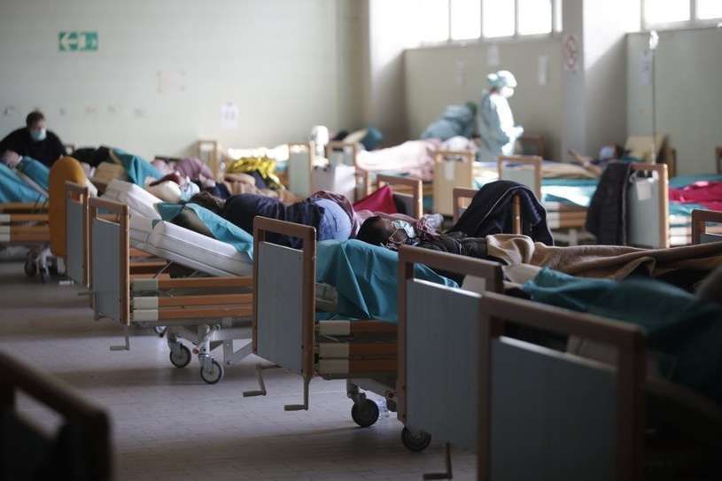 Szpital w Bergamo w szczycie epidemii /AP Photo/Luca Bruno /East News