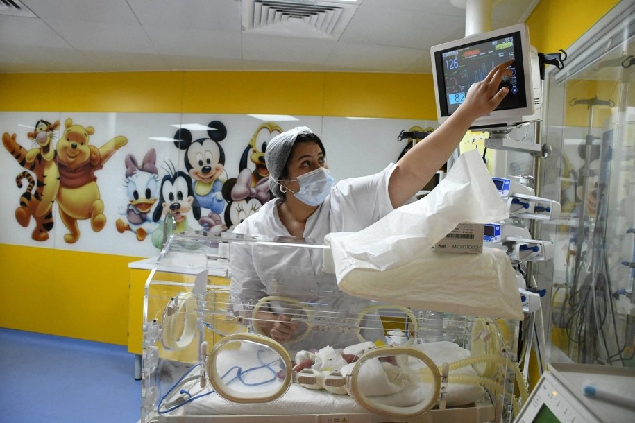 Szpital w Casablance przyjął poród dziewięcioraczków /PAP/Abaca