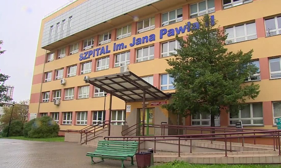 Szpital, w którym pracował lekarz /TVN24/x-news