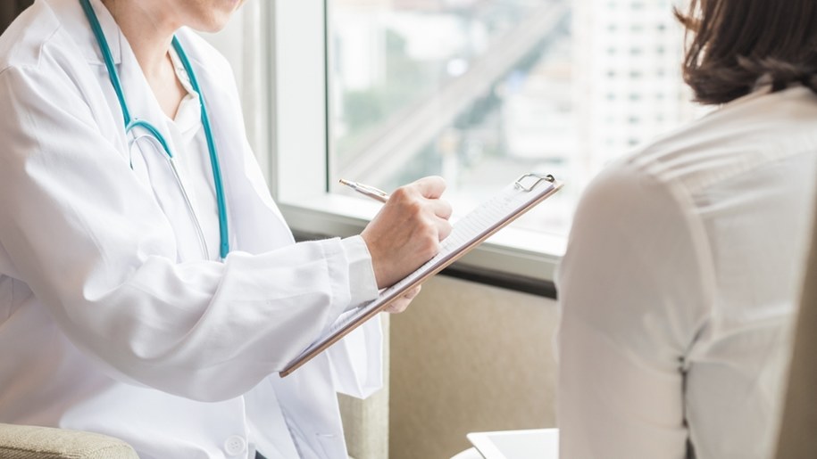 Szpital w Legnicy pozyskał prawie 50 mln zł dofinansowania na centrum zdrowia psychicznego dla dorosłych (Zdjęcie ilustracyjne) /Shutterstock