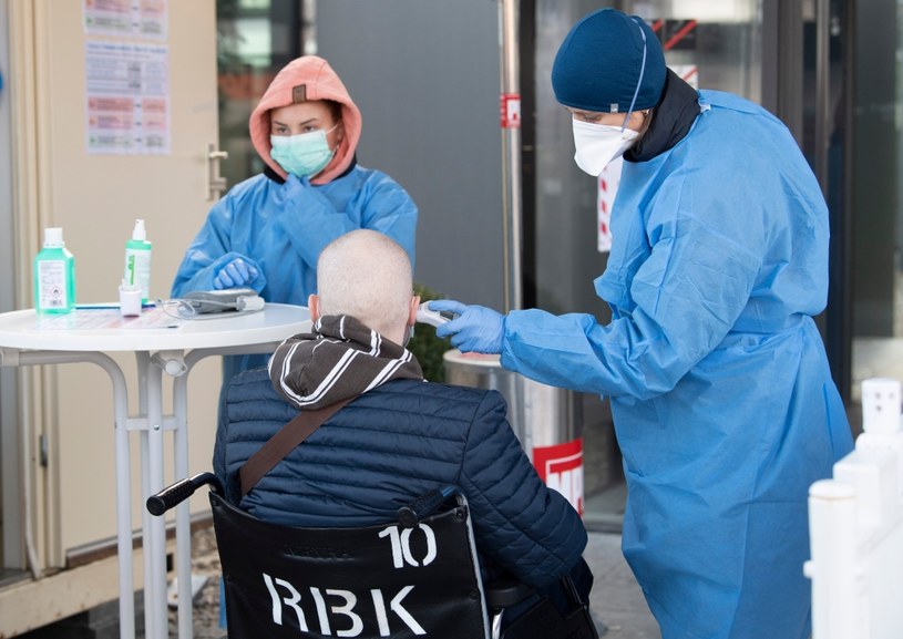 Szpital Stuttgart / THOMAS KIENZLE / AFP / AFP