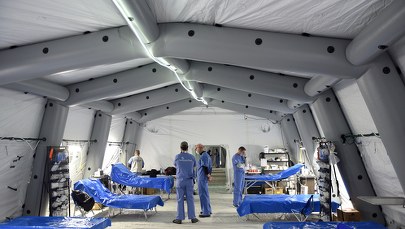 Szpitale bez prądu i wody, karetki uszkadzane na minach - krytyczna sytuacja ukraińskich medyków