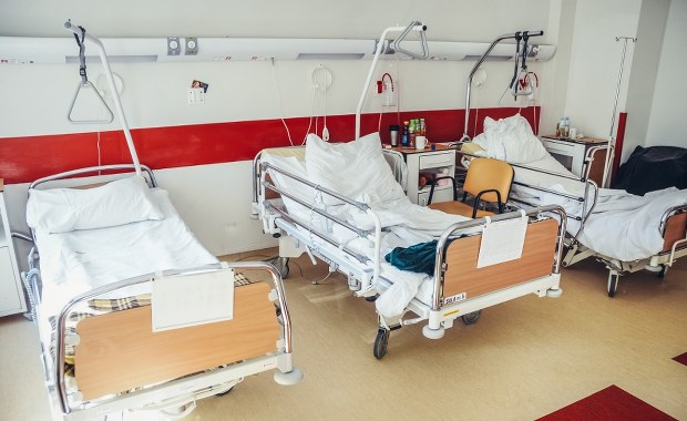 Szpitale na krawędzi upadku. 400 milionów złotych długu