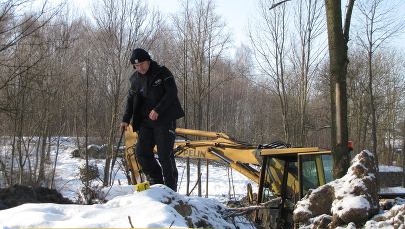 Szpitalne odpady odnaleziono w podkrakowskim Zalasie