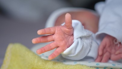 Szpitalny błąd z 1990 roku: Zamienione jako niemowlęta po 35 latach odkrywają prawdę 