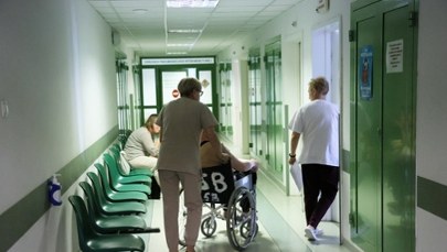 Szpitalom brakuje miliardów. Operacje wykreślane z grafików