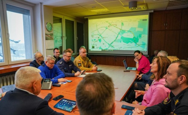 Sztab kryzysowy w Białymstoku. Od niedzieli dodatkowy sprzęt do odśnieżania