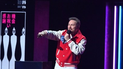 "Sztuczna inteligencja jest przyszłością muzyki". Eksperyment Davida Guetty