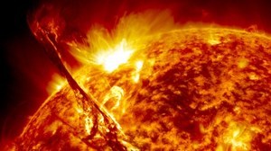 Sztuczna inteligencja przewidzi śmiertelny rozbłysk słoneczny